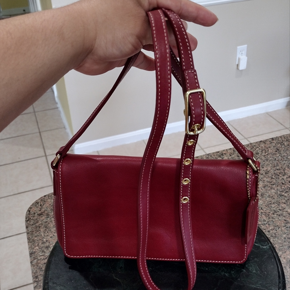 Coach Vintage Red Leather Flap Crossbody Bag - Picture 9 of 14